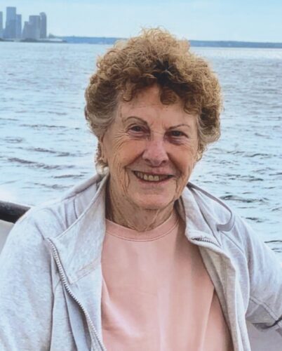 Louise Lynn